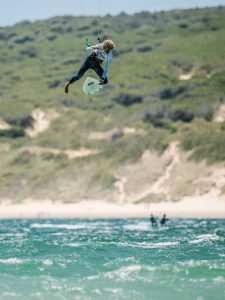 Matchu Lopes strapless freestyle in Tarifa
